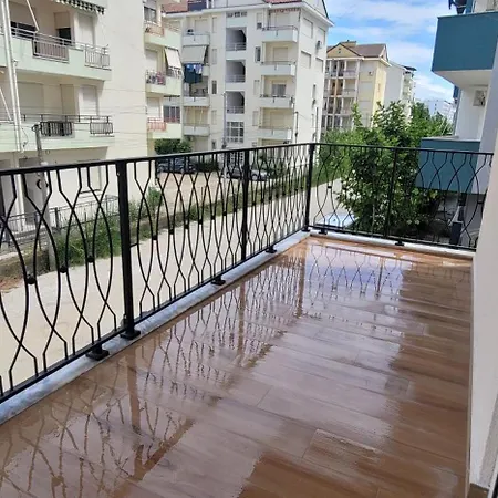 Perla 9-