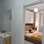 Apartment Perla 9-